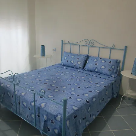 Couette-café Playa Dei Turchi 3*