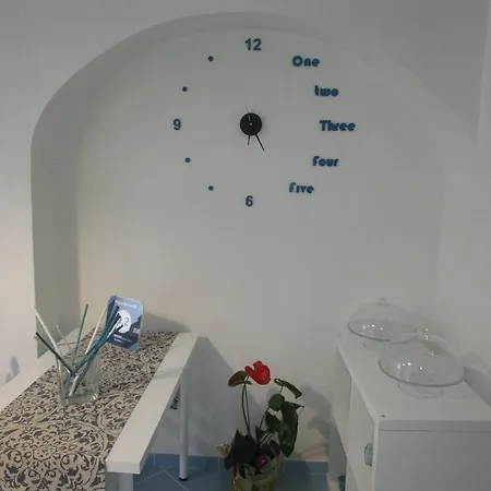 Playa Dei Turchi Couette-café