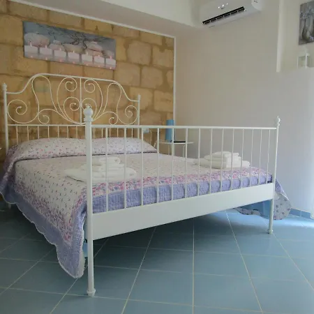 Playa Dei Turchi Couette-café Realmonte